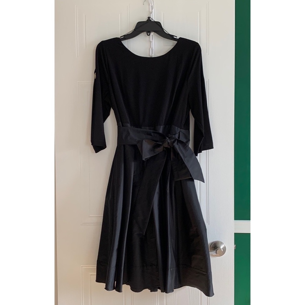Adrianna Papell Knee-Length Satin Formal Gown
